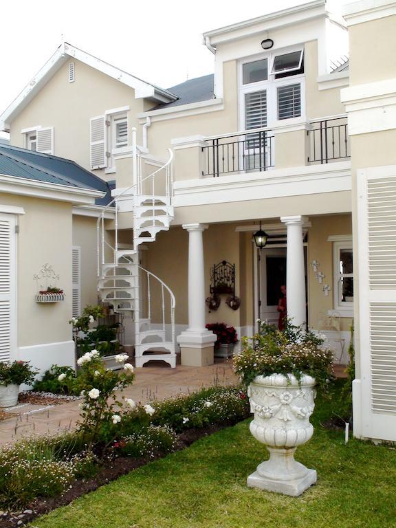 Sandals Beach Villa Hermanus Extérieur photo