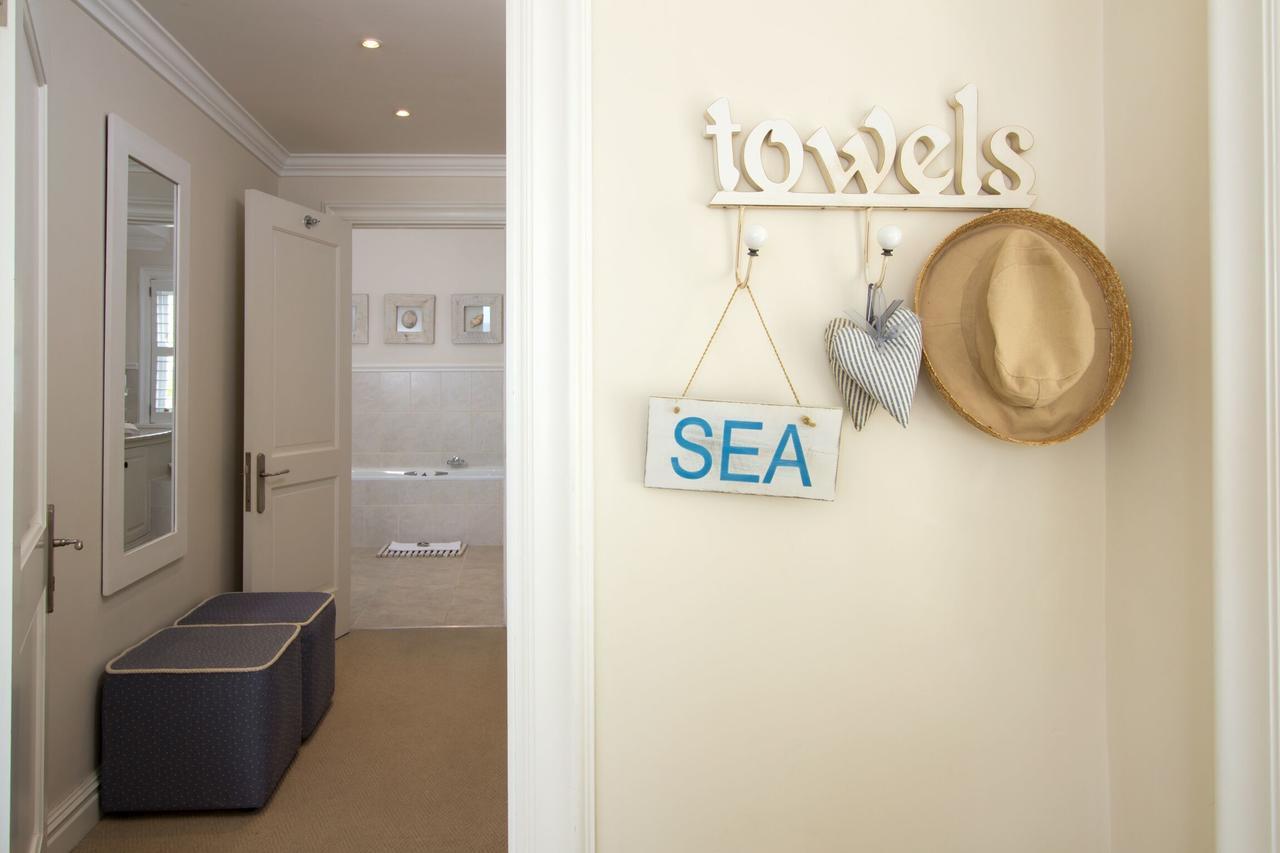 Sandals Beach Villa Hermanus Extérieur photo